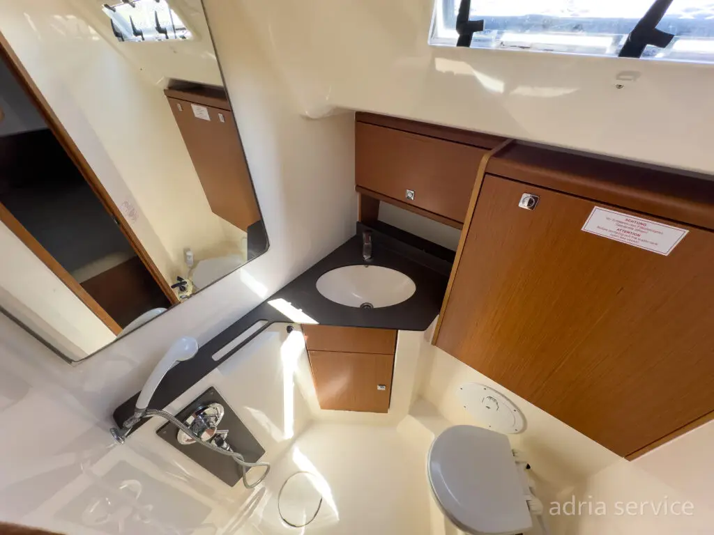 Sailboat Orca I - bathroom. Elan Impression 40, built in 2017 and docked in IZOLA.
