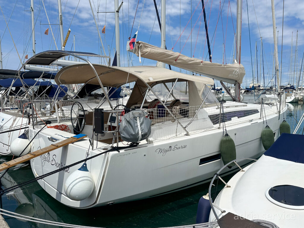 Sailboat Mojito Sunrise - side view. Dufour 430 GL, built in 2019 and docked in IZOLA.